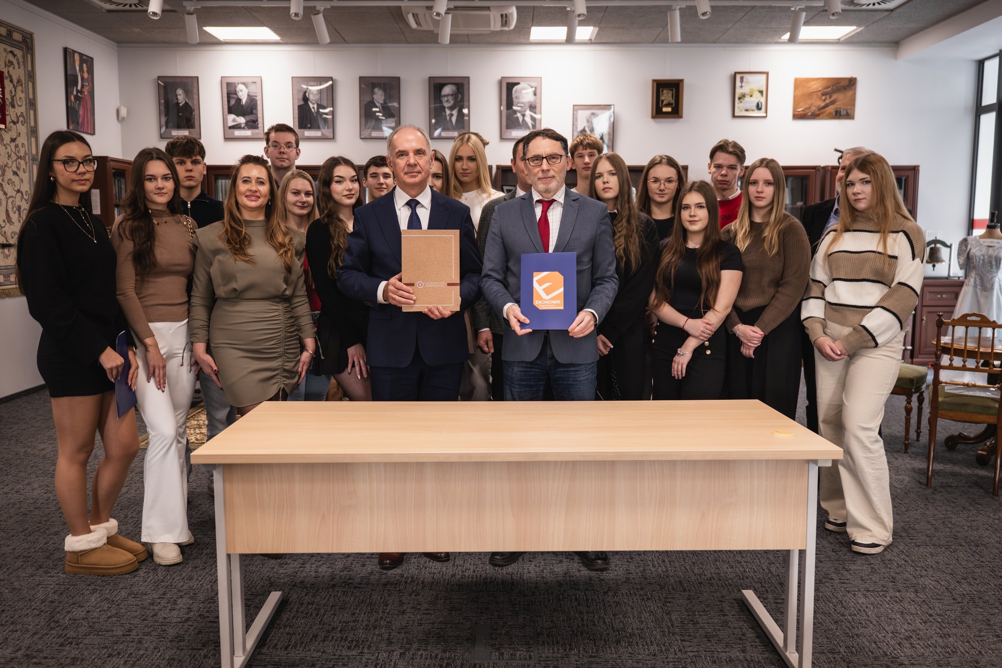 Podpisaliśmy oficjalną umowę o współpracy z Wydziałem Historii UwB!